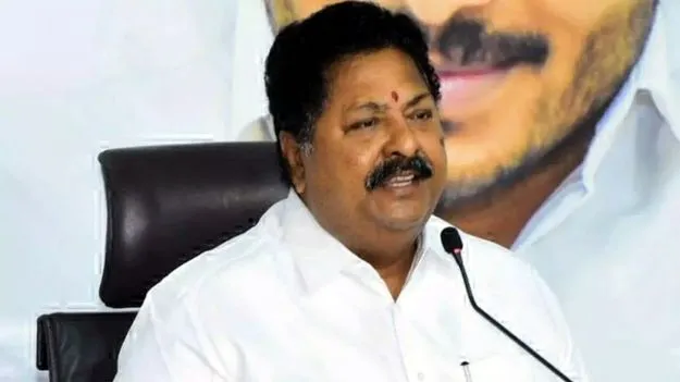 ఈడీ ముందు హాజరైన కారుమూరి మాజీ పీఏ