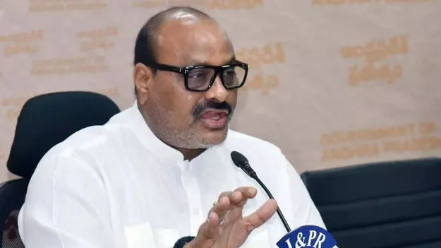 పొగాకు వేలంలో పాల్గొనని కంపెనీలపై చర్యలు: అచ్చెన్న