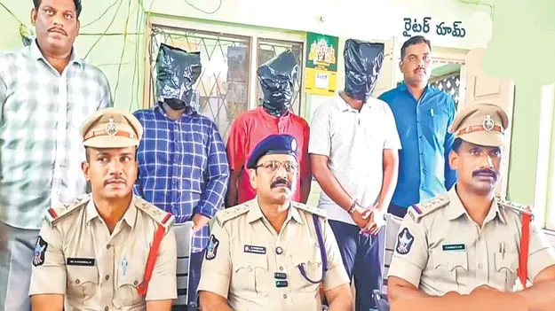 తెనాలిలో డ్రగ్స్‌ కలకలం