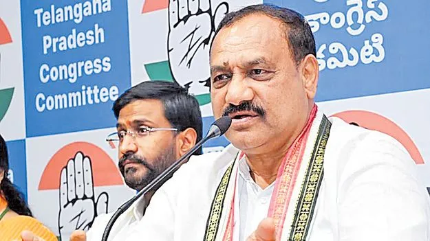 విద్యార్థుల పోరాటానికి కేంద్రం దిగొచ్చింది