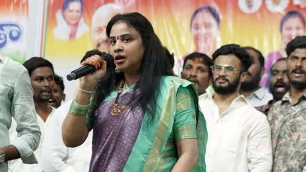 ముఖ్యమంత్రి కాగానే..కళ్లు నెత్తికెక్కాయా?