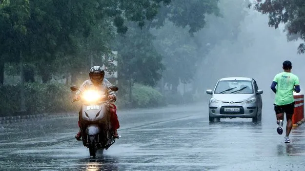 రుతుపవనాల్లో కదలిక