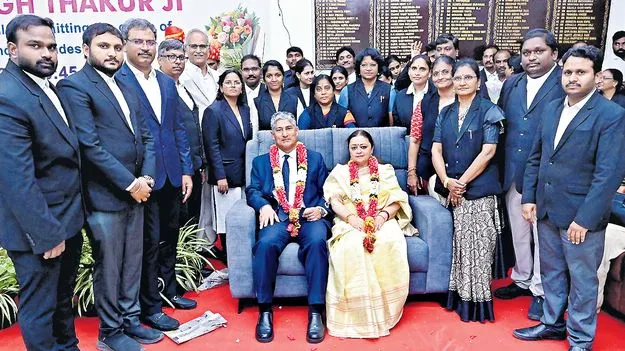 జస్టిస్‌ ధీరజ్‌సింగ్‌ ఠాకూర్‌ పదవీ విరమణ