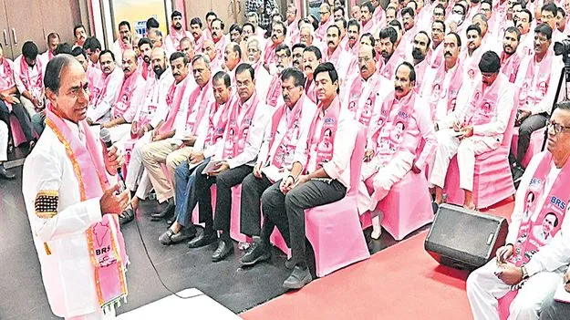 ఉంటే ఉండండి.. పోతే పొండి!