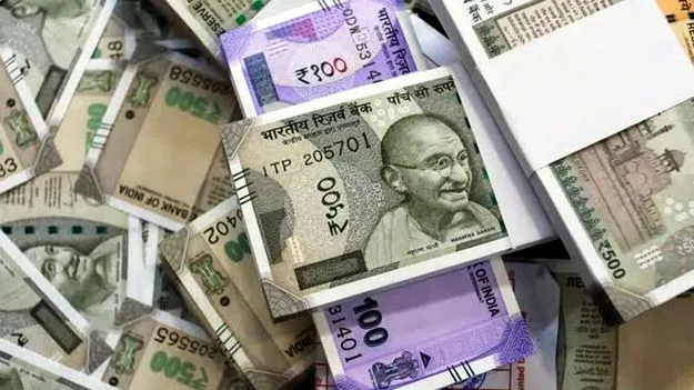 ‘సెహత్‌ సురక్షా’తో రూ.20 లక్షల బీమా అందజేత!
