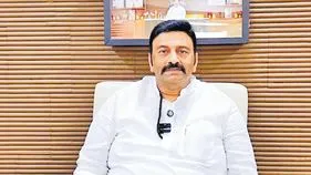 జడ శ్రవణ్‌కుమార్‌పై చర్యలు తీసుకోరా?