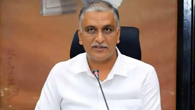 నిరుద్యోగులకు సర్కారు క్షమాపణ చెప్పాలి