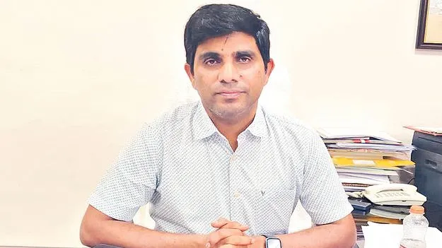 రాజేంద్రనగర్‌ ఆర్డీవోకు జైలుశిక్ష