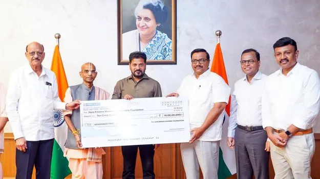 బ్రేక్‌ఫాస్ట్‌ పథకానికి 22కోట్ల విరాళం