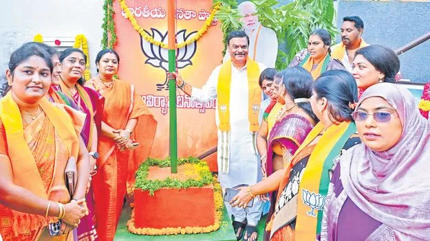 భరతమాత సేవలో బీజేపీ: మాధవ్‌