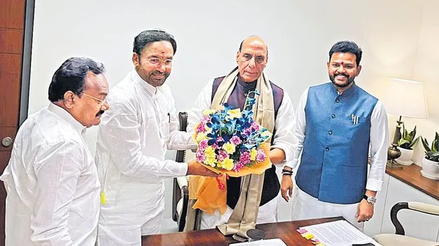 ఆదిలాబాద్‌ ఎయిర్‌పోర్టుకు రక్షణశాఖ గ్రీన్‌సిగ్నల్‌