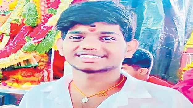 అమ్మా నాన్నా ప్లీజ్‌ గొడవపడొద్దు..నేనెళ్లిపోతున్నా!