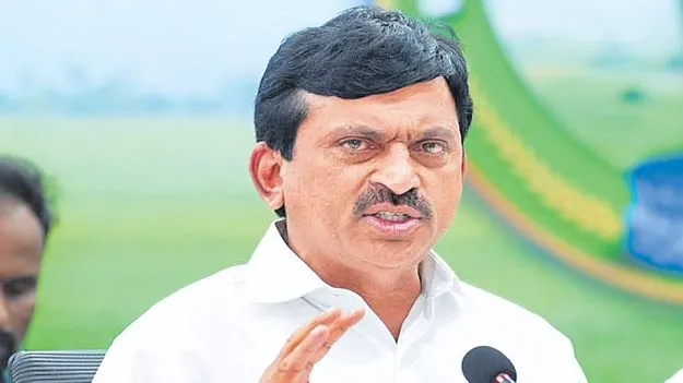 22ఏ దరఖాస్తులపై విచారణ చేసి న్యాయం చేయండి