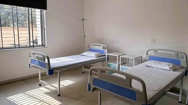 ప్రభుత్వ పాఠశాలల్లో సిక్‌ రూమ్‌లు