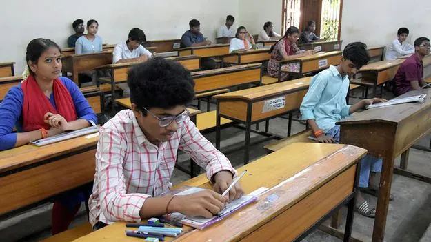 టెన్త్‌ ఫలితాల విడుదలపై తప్పుడు ప్రచారం