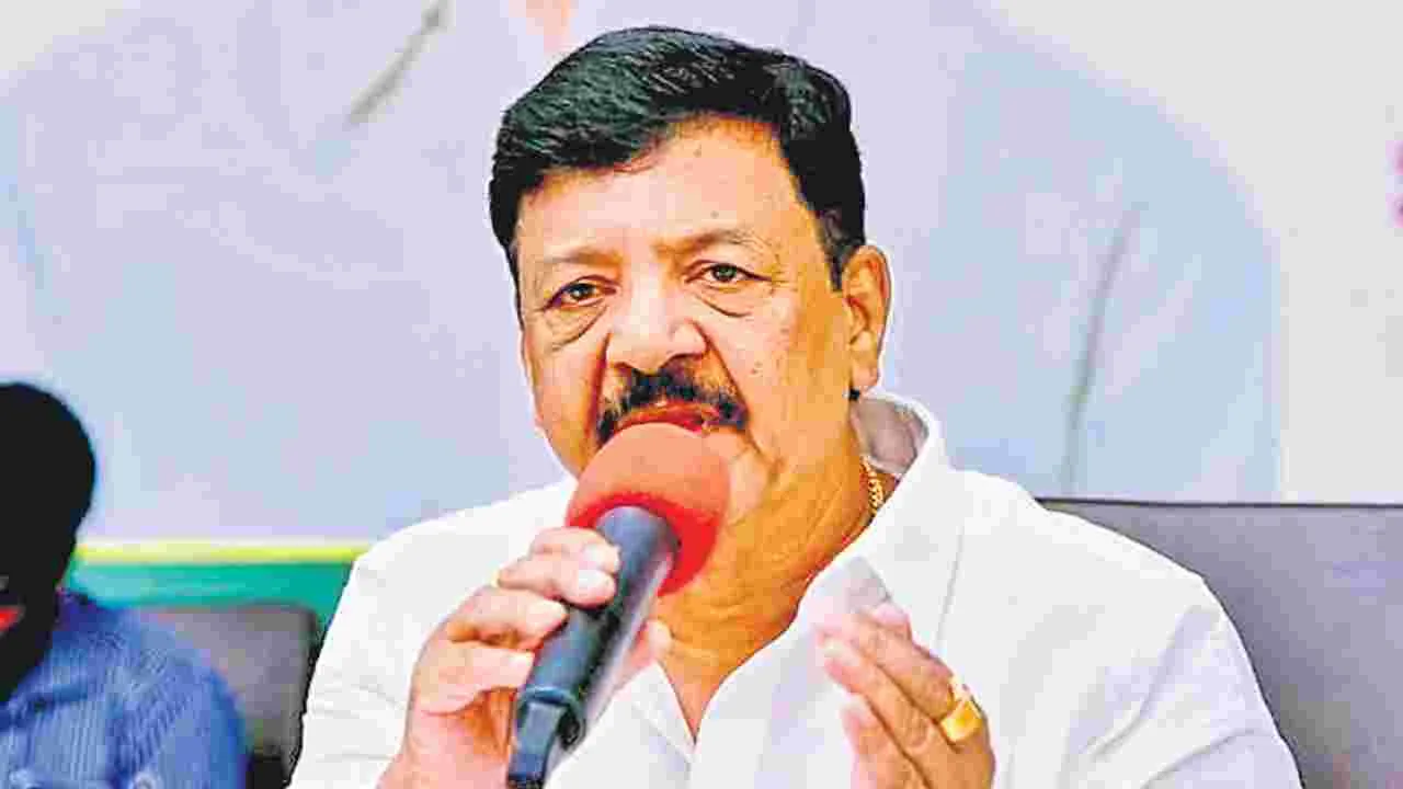 సినీ పరిశ్రమ అభివృద్ధికి కట్టుబడి ఉన్నాం