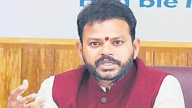 రెండేళ్లలో వరంగల్‌ ఎయిర్‌పోర్ట్‌