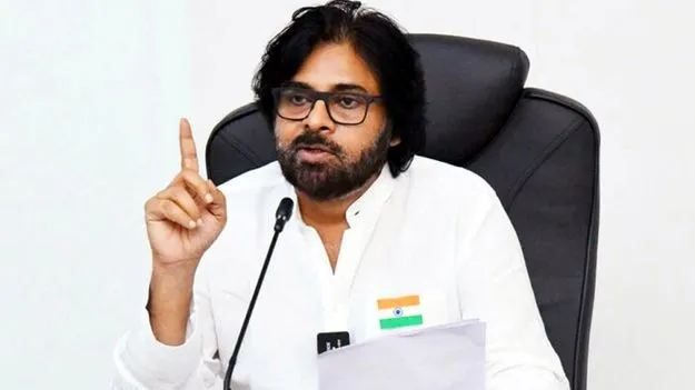 చెత్త నుంచి విజ్ఞాన వెలుగులు: పవన్‌ కల్యాణ్‌