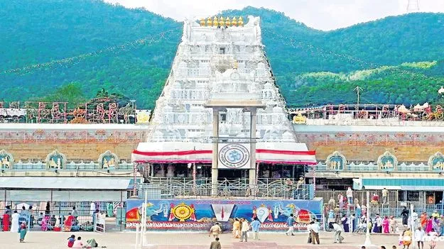 శ్రీవారి సేవల్లో మోసాలకు చెక్‌! 
