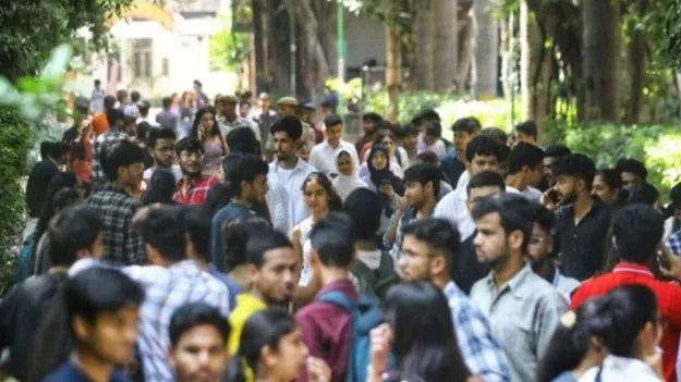 ‘శ్రేష్ఠ’ విద్యార్థులకు స్థానికత చిక్కులు