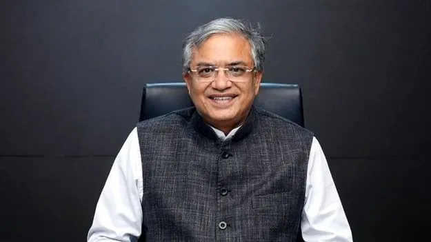 నామినేషన్‌ పత్రంలో ప్రతీ కాలమ్‌ నింపాలి