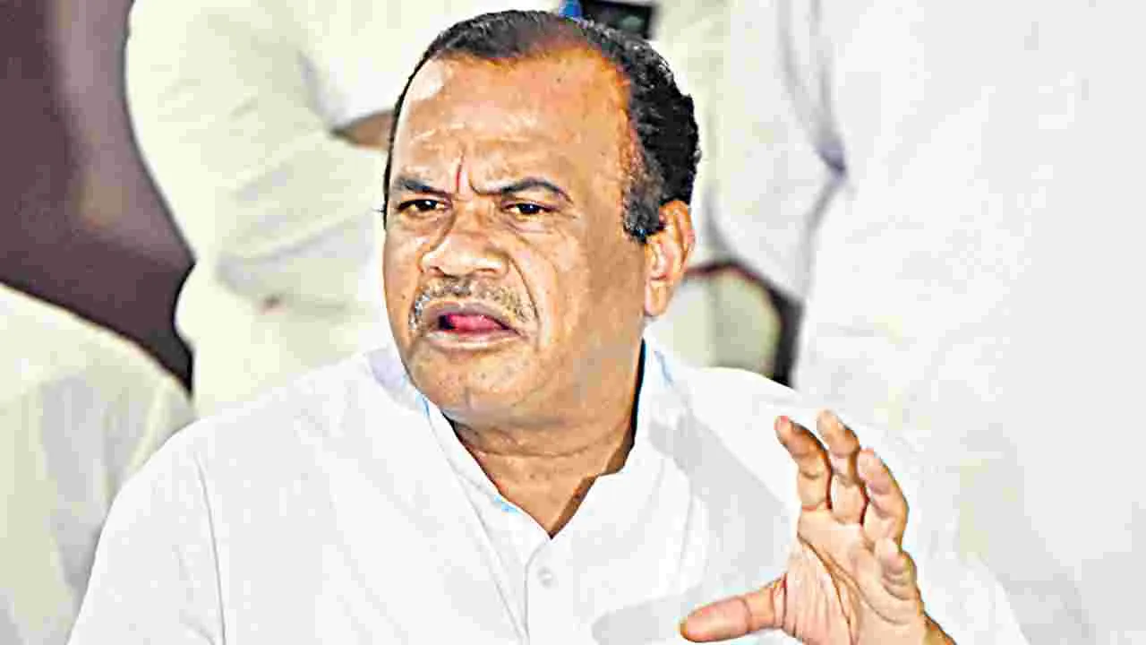 రహదారుల నిర్మాణంలో వేగం పెంచండి