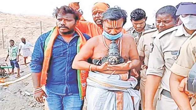 రామతీర్థం విగ్రహాలు రేపు గోదావరిలో నిమజ్జనం