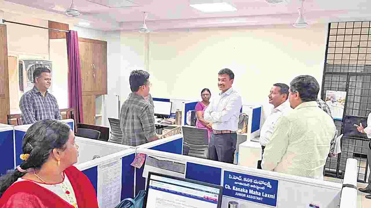 మాజీ సైనికుల సంక్షేమానికి చర్యలు: సీవీ ఆనంద్‌