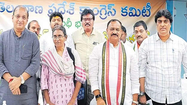 సెక్యులర్‌ ఓట్లను తొలగించేందుకు బీజేపీ కుట్ర