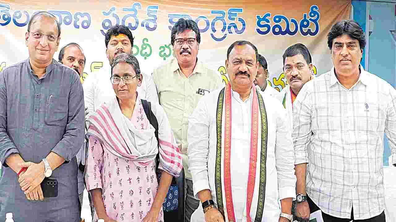 సెక్యులర్‌ ఓట్లను తొలగించేందుకు బీజేపీ కుట్ర