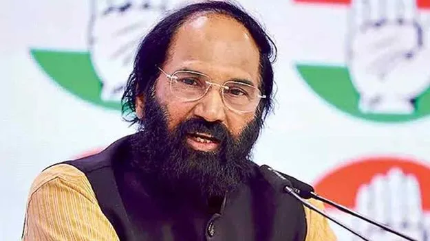 పచ్చి అబద్ధాలు మాట్లాడుతున్న హరీశ్ రావు: మంత్రి ఉత్తమ్