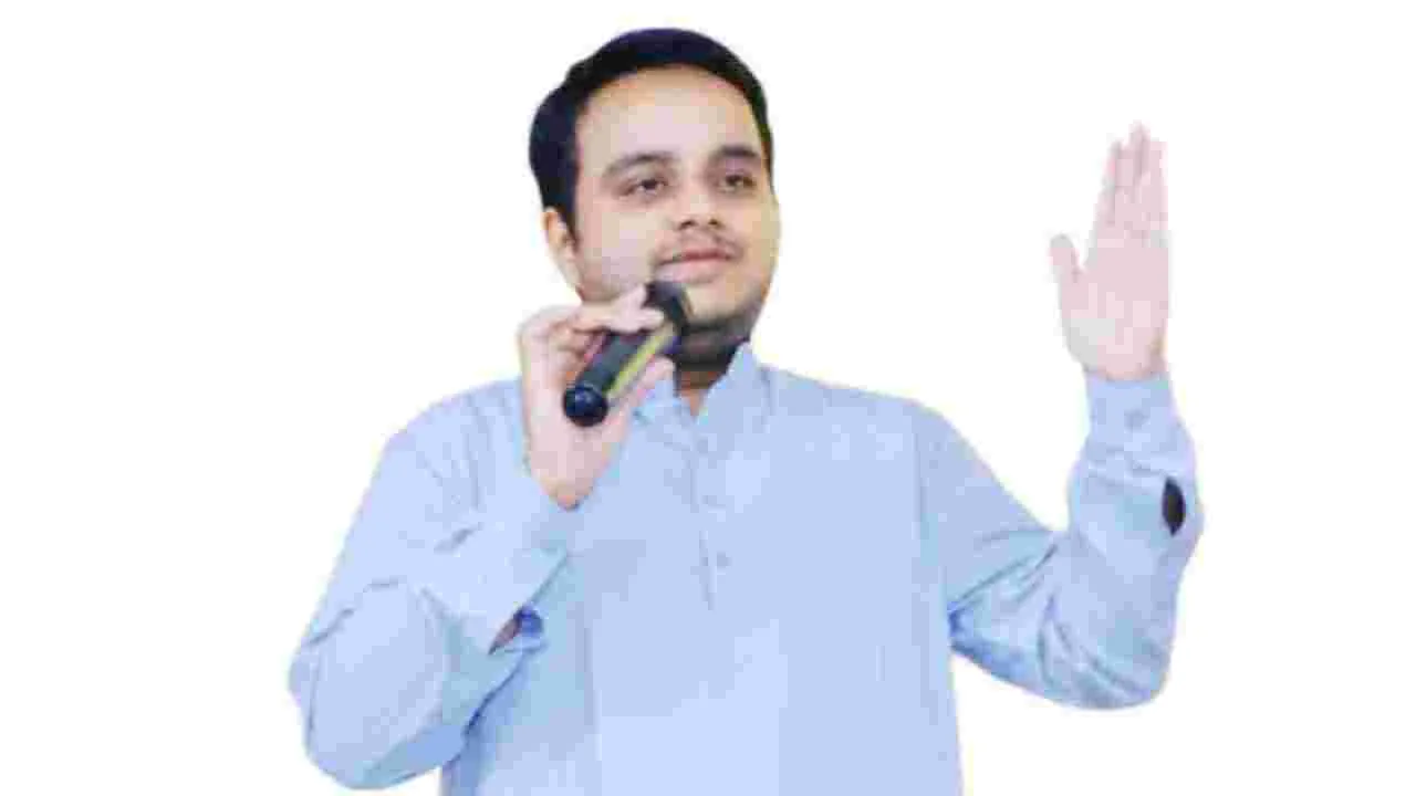 ఈడీ సోదాలతో జగన్‌కు వెన్నులో వణుకు మొదలైంది.. విజయ్ సెటైర్లు