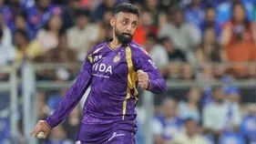 గుజరాత్‌పై వరుణ్ చక్రవర్తి విజృంభణ చూస్తాం: కార్తిక్ త్యాగి