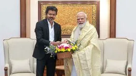 ప్రధానమంత్రి మోదీని కలిసిన సీఎం విజయ్