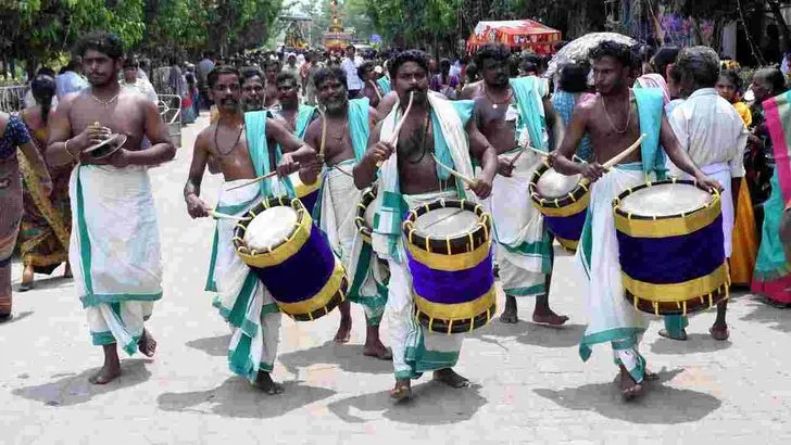 వైభవంగా ఒంటిమిట్ట శ్రీ కోదండ రాముడు చక్రస్నానం.. హాజరైన భక్తులు