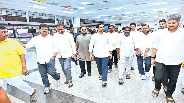 నగరానికి మంత్రి లోకేశ్‌