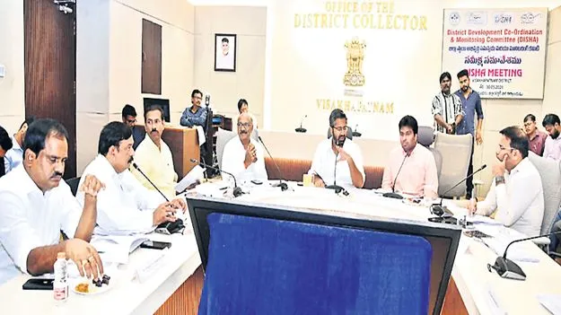ప్రపంచశ్రేణి నగరంగా విశాఖ