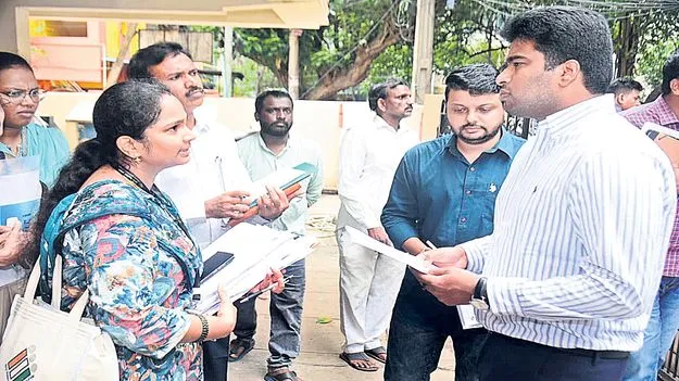 సర్‌ ప్రత్యేక డ్రైవ్‌ సక్సెస్‌ 