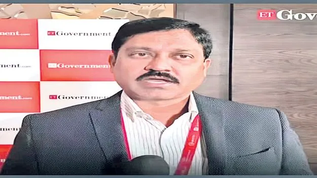 దీర్ఘకాలిక సెలవులో  వీఎంఆర్‌డీఏ జాయింట్‌ కమిషనర్‌