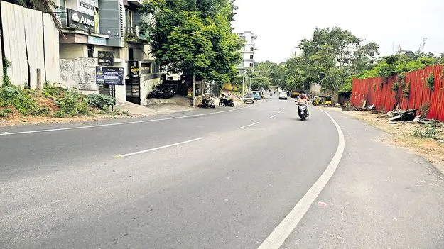 అడ్డగోలుగా మాస్టర్‌ప్లాన్‌