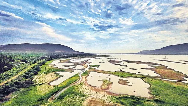 అడుగంటిన మేహాద్రిగెడ్డ
