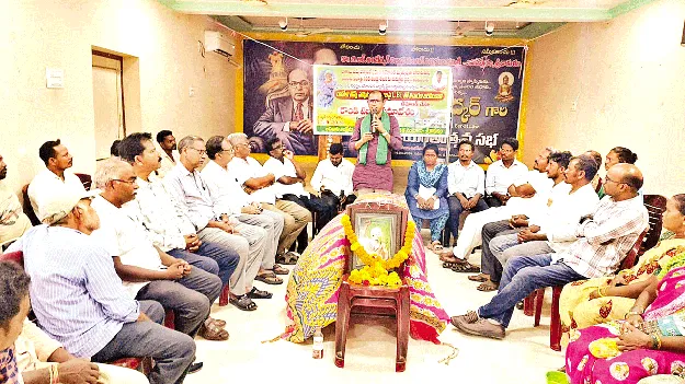   అనుమానాస్పద మరణాలపై సీబీఐతో విచారణ చేయించాలి