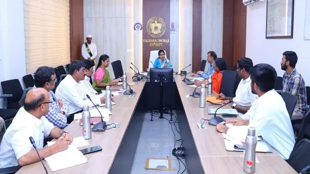 ప్రణాళిక ప్రకారం అభివృద్ధి పనులు పూర్తి చేయాలి