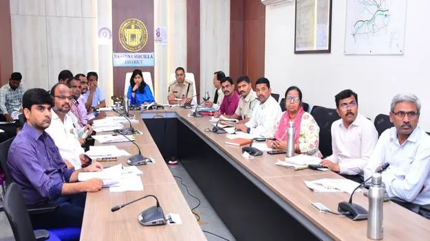 పంటల అవశేషాల దహనంపై అవగాహన కల్పించాలి