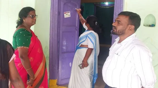 నీరు నిలవకుండా చర్యలు తీసుకోవాలి