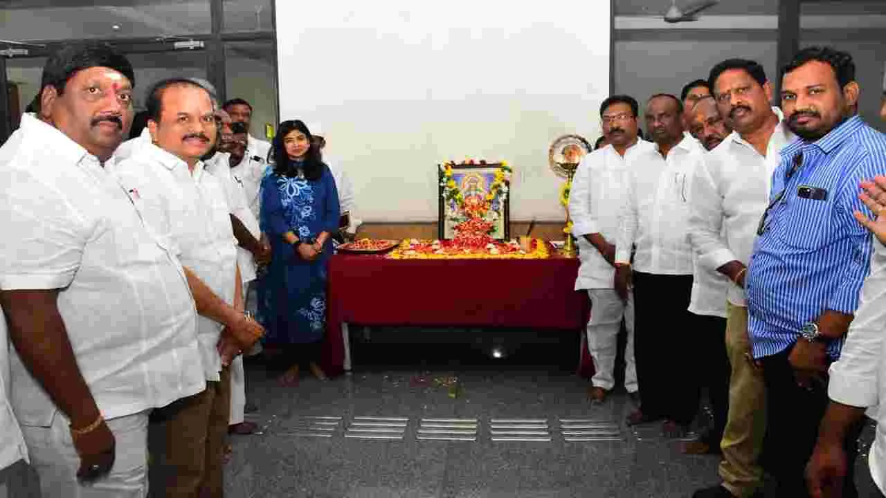 ఘనంగా వాసవి కన్యకా పరమేశ్వరి మాత జయంతి