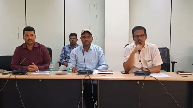 ధాన్యం కొనుగోలు కేంద్రాల్లో మౌలిక వసతులు కల్పించాలి