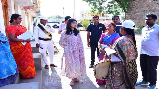 30 వరకు ఎన్యూమరేషన్‌ పత్రాలు అందించాలి
