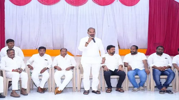 బీజేపీ, బీఆర్‌ఎస్‌ కుట్రలను తిప్పికొట్టాలి