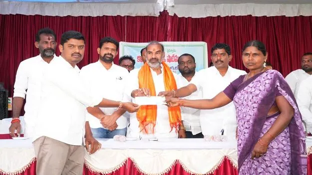 పేద ప్రజల అభివృద్ధే ప్రభుత్వ లక్ష్యం